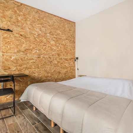 Le Dortoir Des Templiers Hotell Enquin-les-Mines Exteriör bild