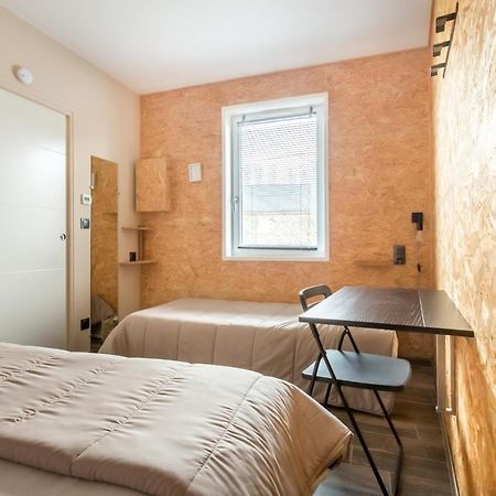 Le Dortoir Des Templiers Hotell Enquin-les-Mines Exteriör bild