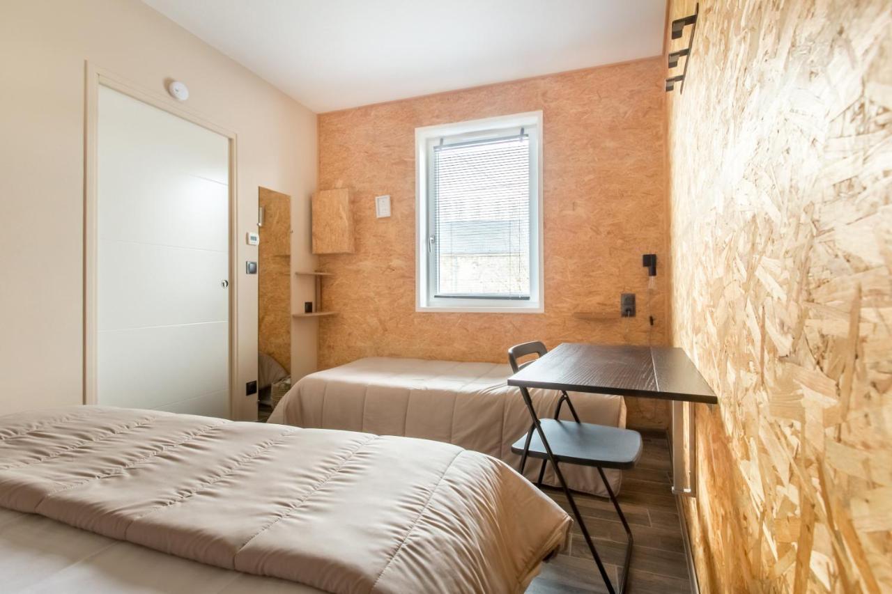Le Dortoir Des Templiers Hotell Enquin-les-Mines Exteriör bild