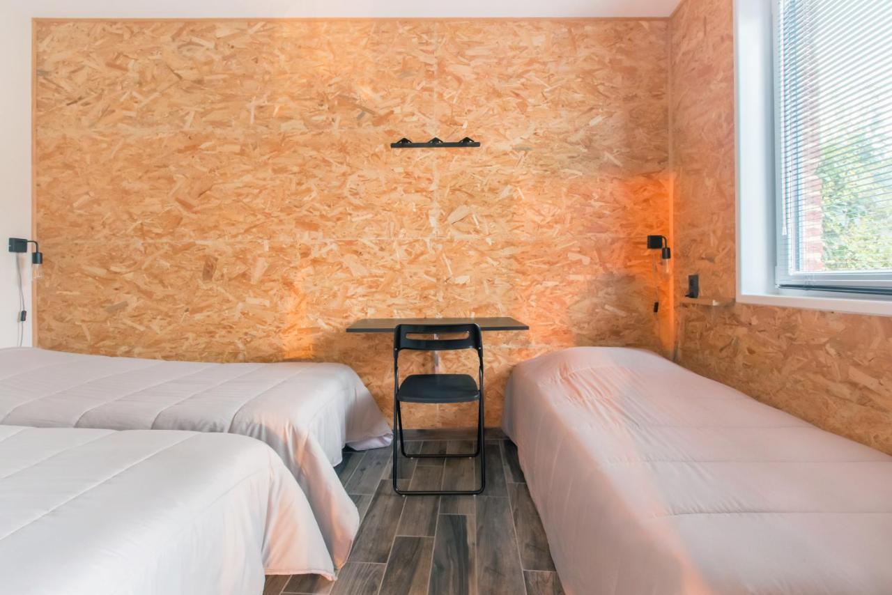 Le Dortoir Des Templiers Hotell Enquin-les-Mines Exteriör bild